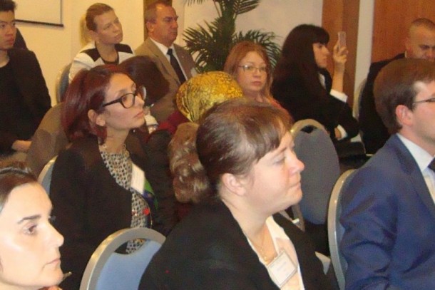 comunicamos-en-el-reconocido-congreso-28th-ibima-conference
